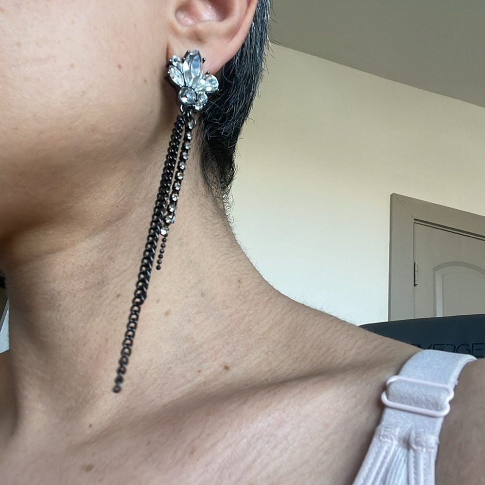 Lux Kill Fringe Earrings - Picture 9 of 10
